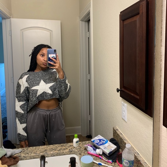 Star cropped sweater - Picture 1 of 2